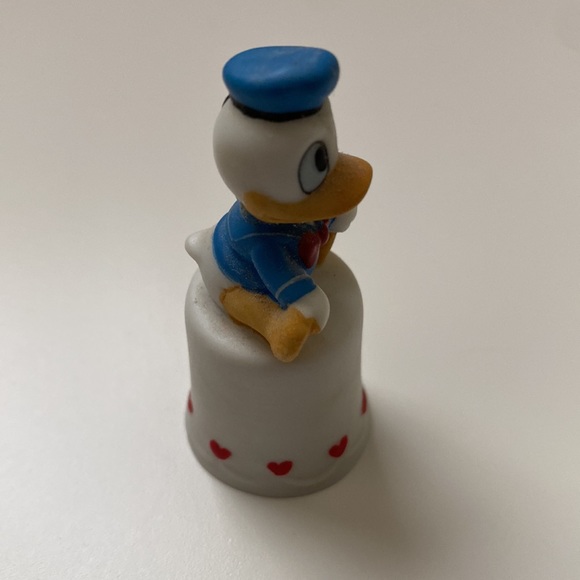 Disney Donald Duck Schmid Thimble - Picture 3 of 6